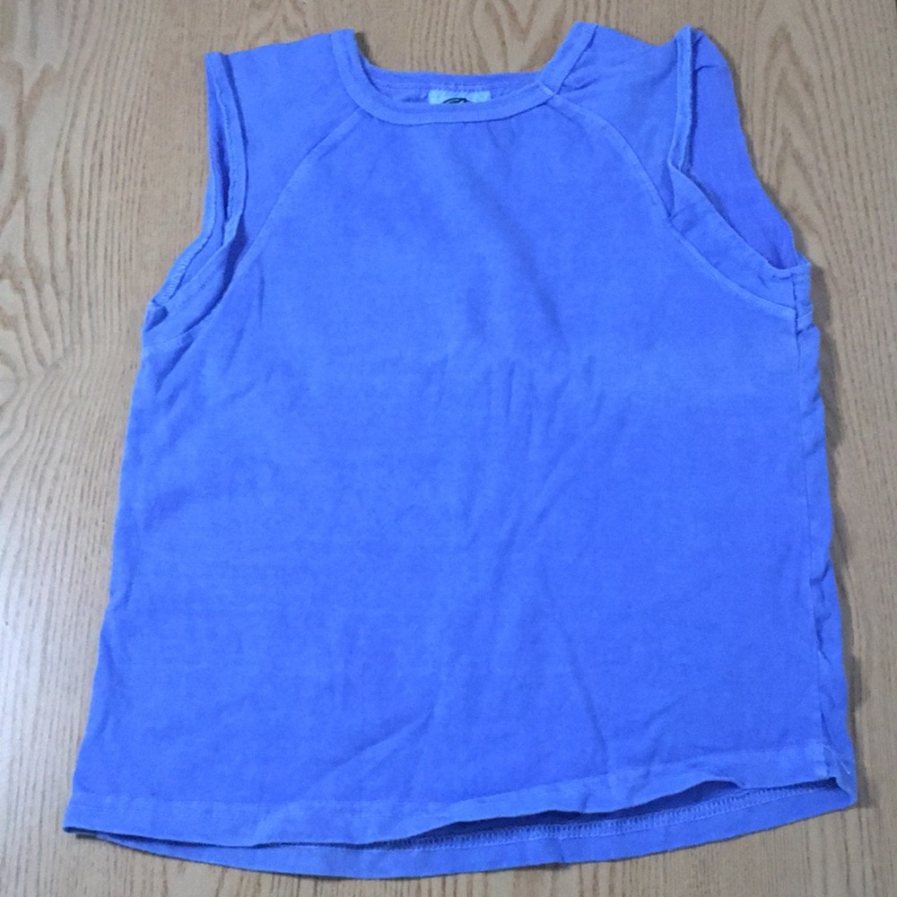 Free with Bundle only New Womens top blue size Medium with discoloration